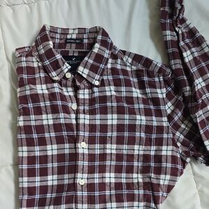 American Eagle Outfitters Maroon and White Plaid Shirt